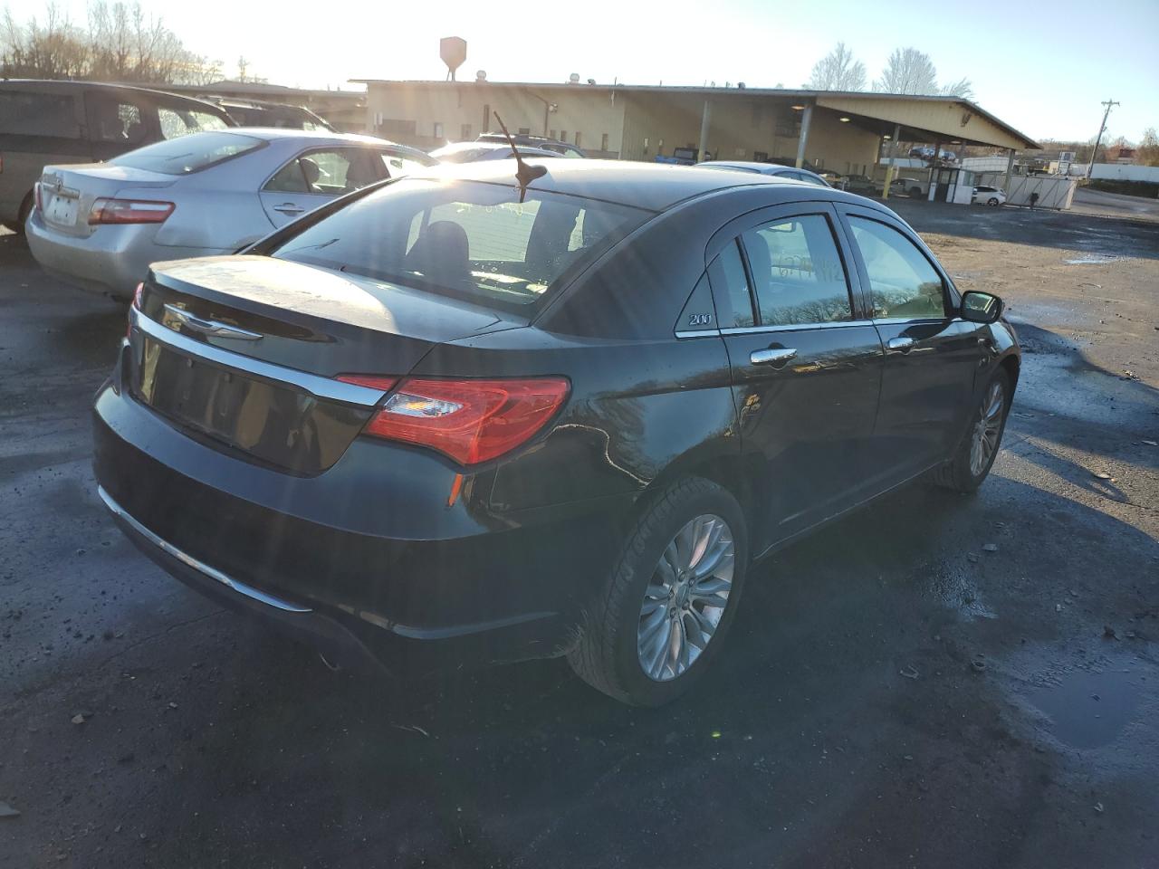 2011 Chrysler 200 Limited VIN: 1C3BC2FG4BN610963 Lot: 82570204