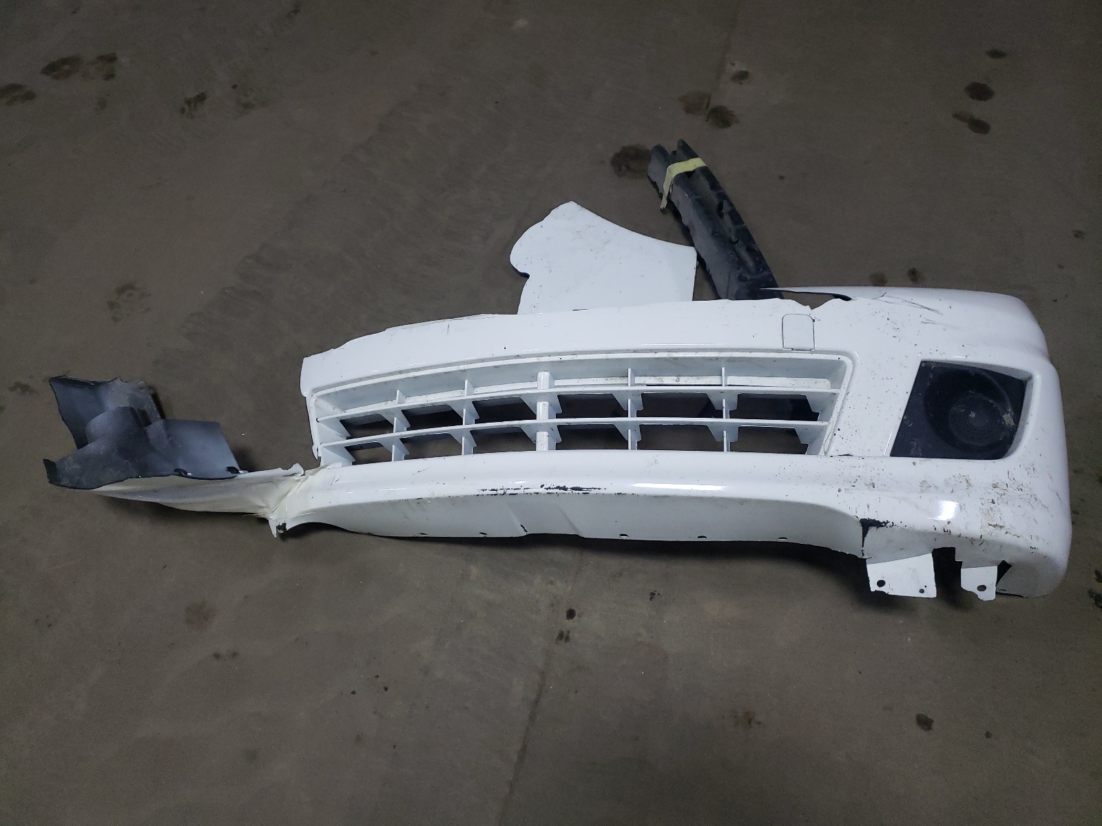 3N1BC13E88L371583 2008 Nissan Versa S