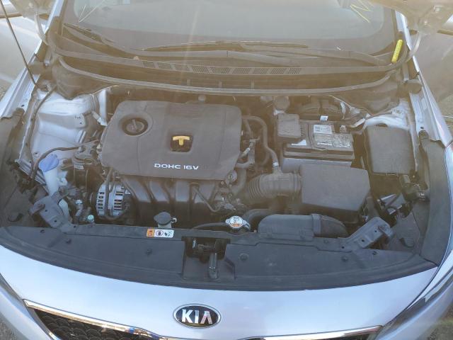 3KPFK4A75HE152186 KIA FORTE LX
