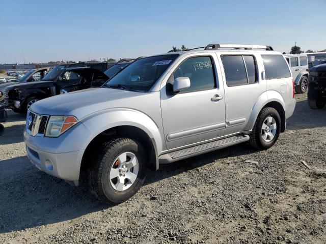 2006 Nissan Pathfinder LE