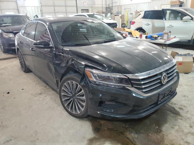 2022 VOLKSWAGEN PASSAT LIM 1VWBA7A30NC004575