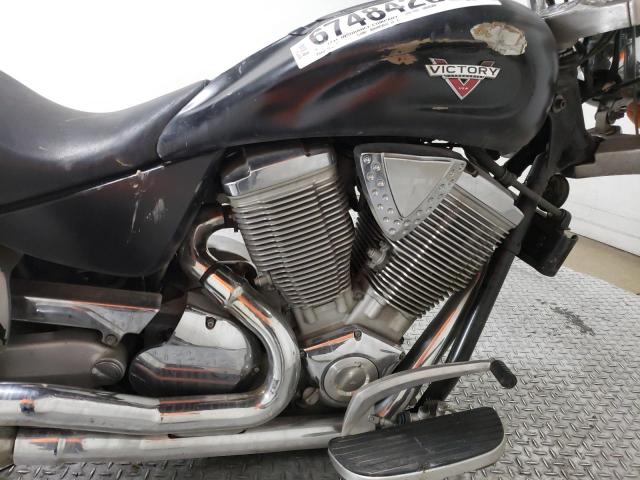 2003 VICTORY MOTORCYCLES VEGAS 
