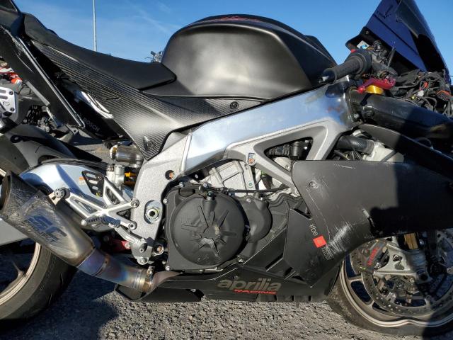 2019 APRILIA RSV4 1100 ZD4KEUA08KS000257
