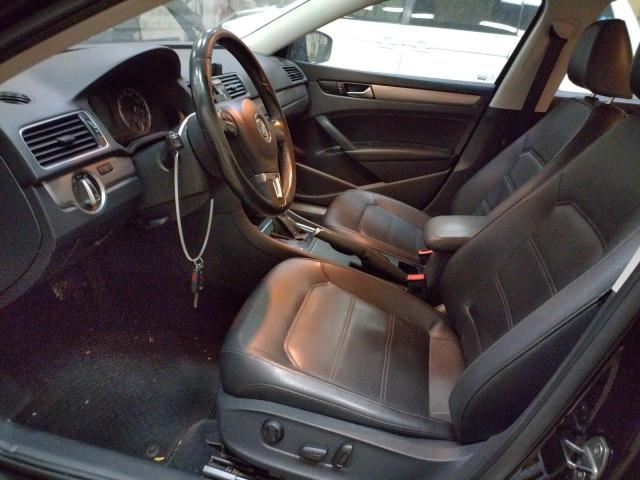 2015 VOLKSWAGEN PASSAT S - 1VWAS7A3XFC011625