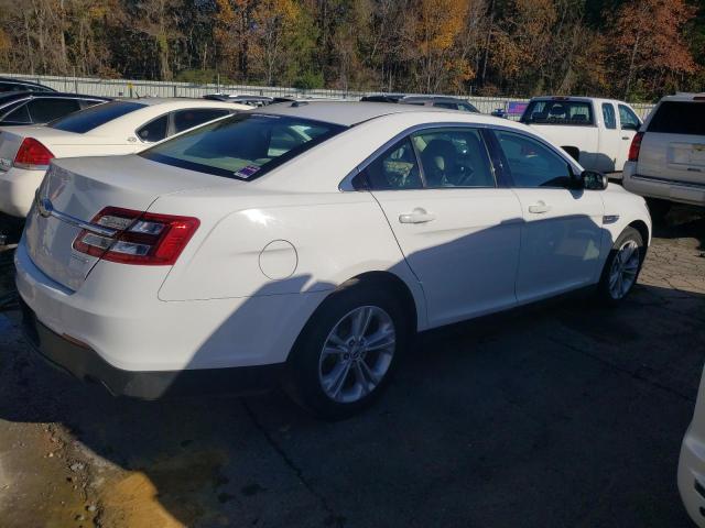 1FAHP2D82GG156946 Ford TAURUS SE