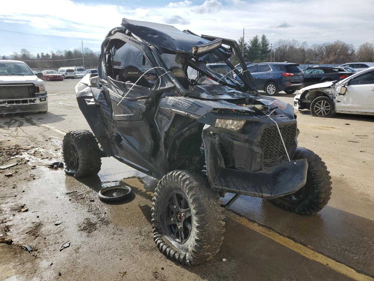 3NSVDE921HF928374 POLARIS RZR XP TUR 2017