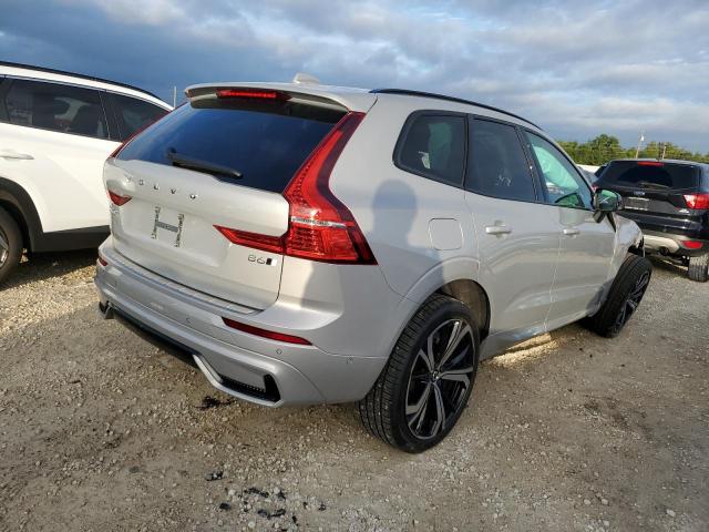 2022 VOLVO XC60 B6 R- YV4062RM0N1088224