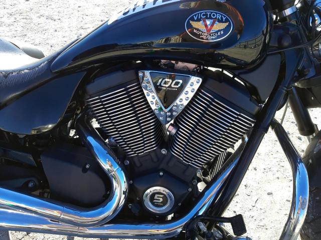 2010 VICTORY MOTORCYCLES HAMMER 8-B 5VPBB26D2A3002911