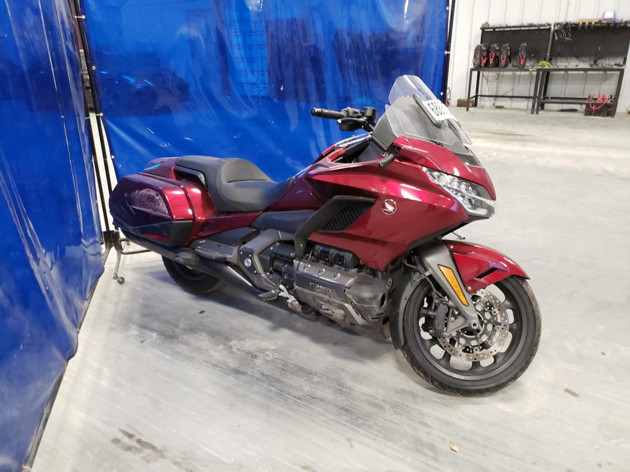 JH2SC7940JK000527 HONDA GL1800 B 2018