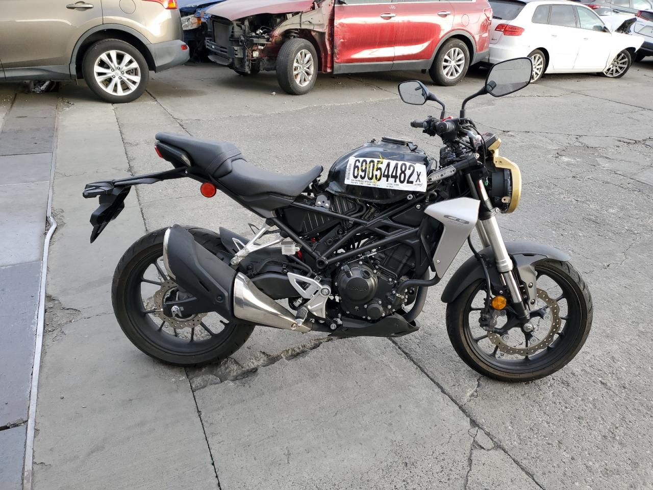 MLHNC5504K5001593 HONDA CBF300 N 2019