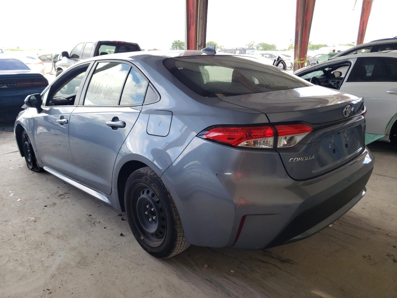 2021 Toyota Corolla Le VIN: JTDEPMAE6MJ187070 Lot: 68372623