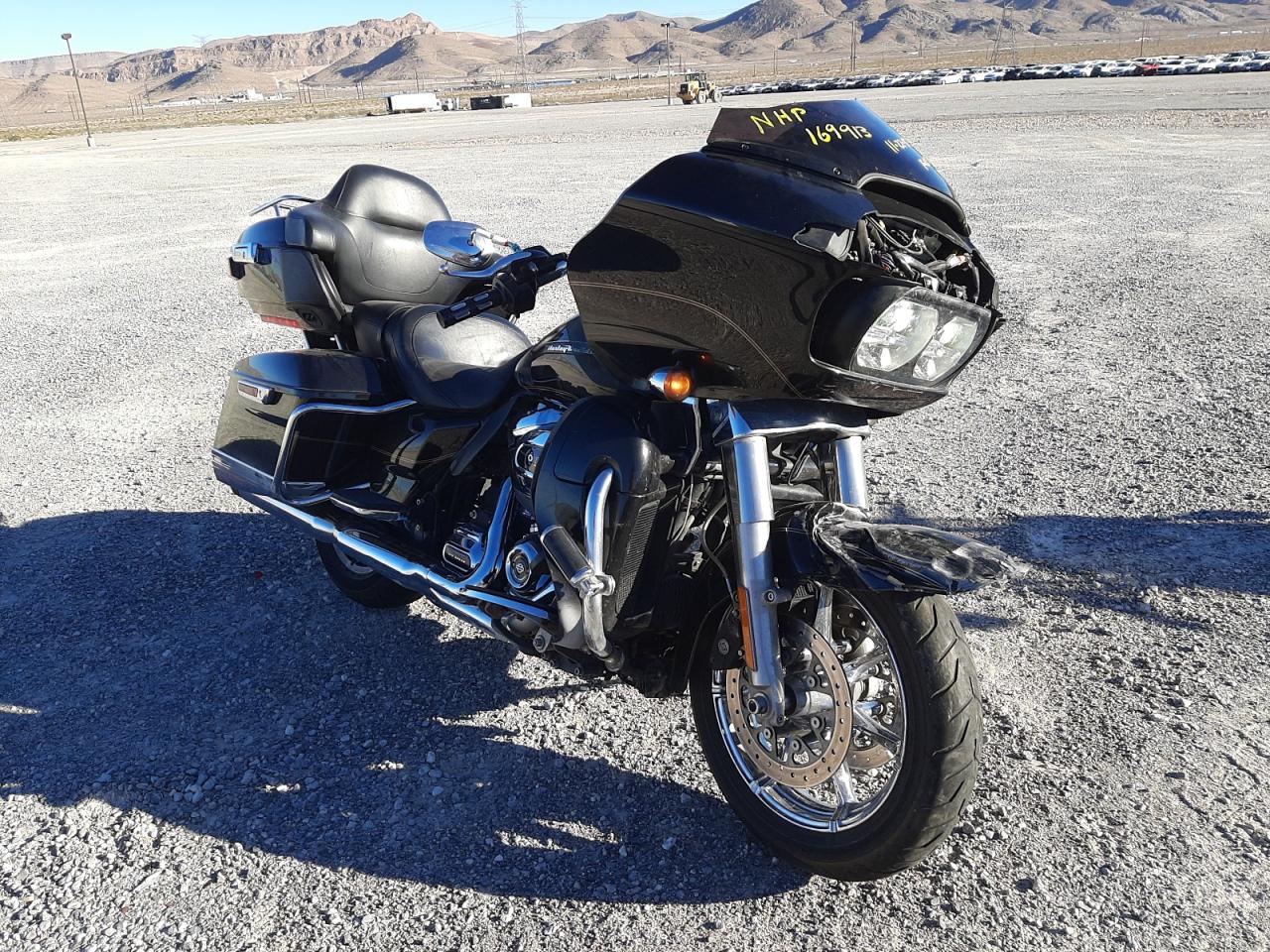 1HD1KGD18HB609409 HARLEY-DAVIDSON FLTRU 2017