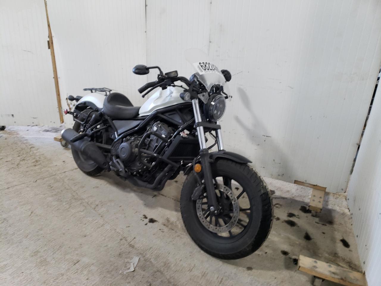 MLHPC5659M5401042 HONDA CMX500 A 2021