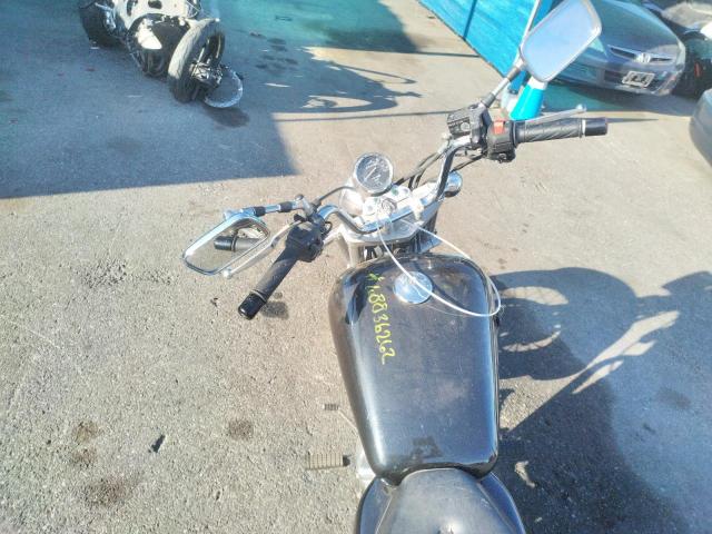 2005 SUZUKI GZ250 VTTNJ48AX52100610