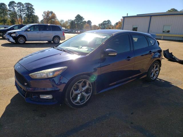 Salvage cars for sale from Copart Longview, TX: 2016 Ford Focus ST