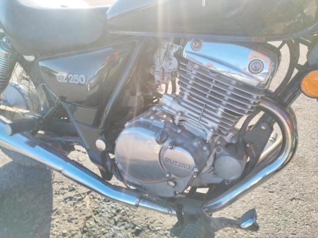 2005 SUZUKI GZ250 VTTNJ48AX52100610