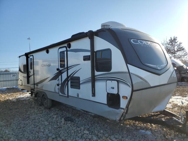 Salvage cars for sale from Copart Ebensburg, PA: 2020 Cougar Travel Trailer