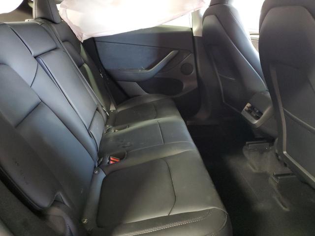 7SAYGDEE4NA016687 Tesla Model Y