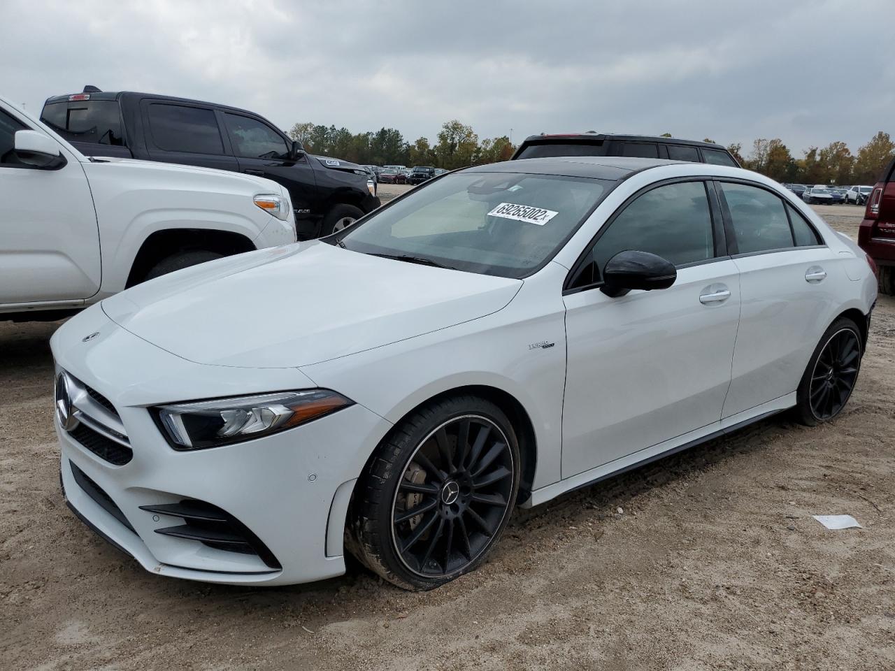 W1K3G5BB4MJ264915 MERCEDES-BENZ A 35 AMG 2021