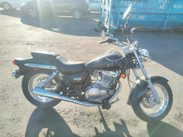 2005 SUZUKI GZ250 VTTNJ48AX52100610