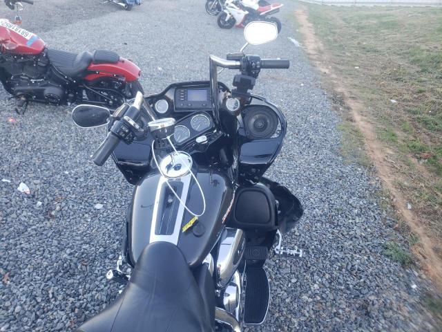 2019 HARLEY-DAVIDSON FLTRU 1HD1KGF1XKB619606