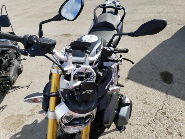 2022 BMW R 1250 R WB10J730XN6F96398