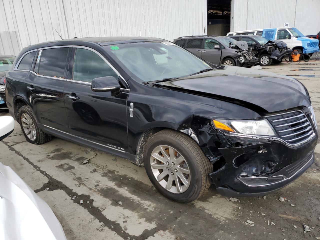 2019 Lincoln Mkt VIN: 2LMHJ5NK5KBL04515 Lot: 49147854