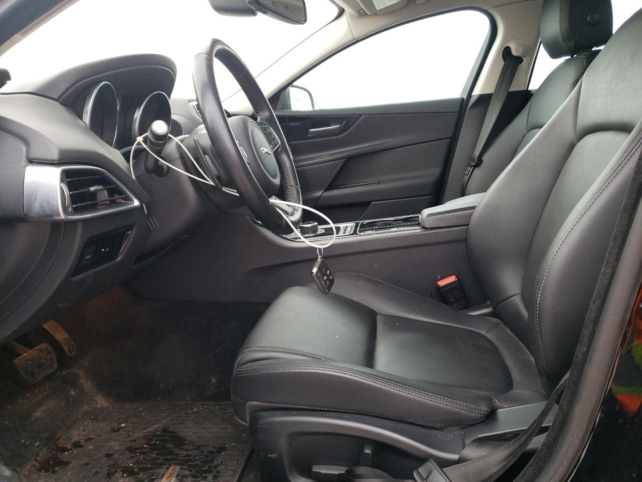 2017 Jaguar Xe Premium VIN: SAJAJ4BV3HA968781 Lot: 69048202