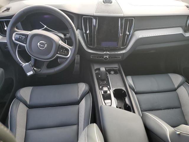 2022 VOLVO XC60 B6 R- YV4062RM0N1088224