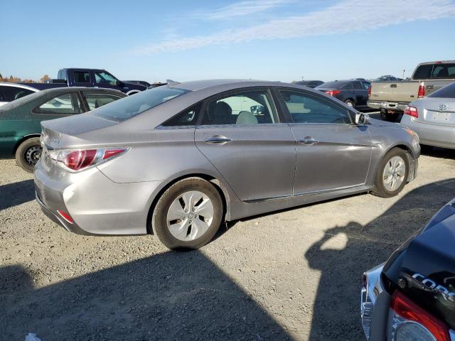 VIN KMHEC4A49DA073336 2013 HYUNDAI SONATA no.3