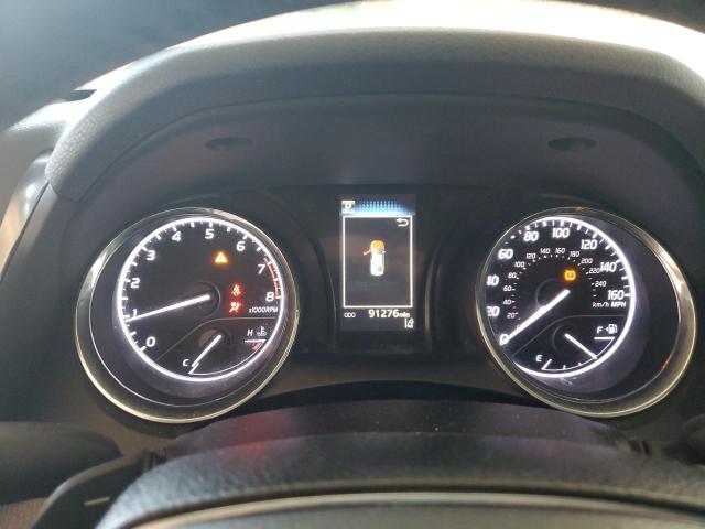 VIN: 4T1B11HK1KU261064 Auction: COPART Lot: 68732032 Location: GA - CARTERSVILLE 4T1B11HK1KU261064 TOYOTA CAMRY 2019 SILVER Photo 9