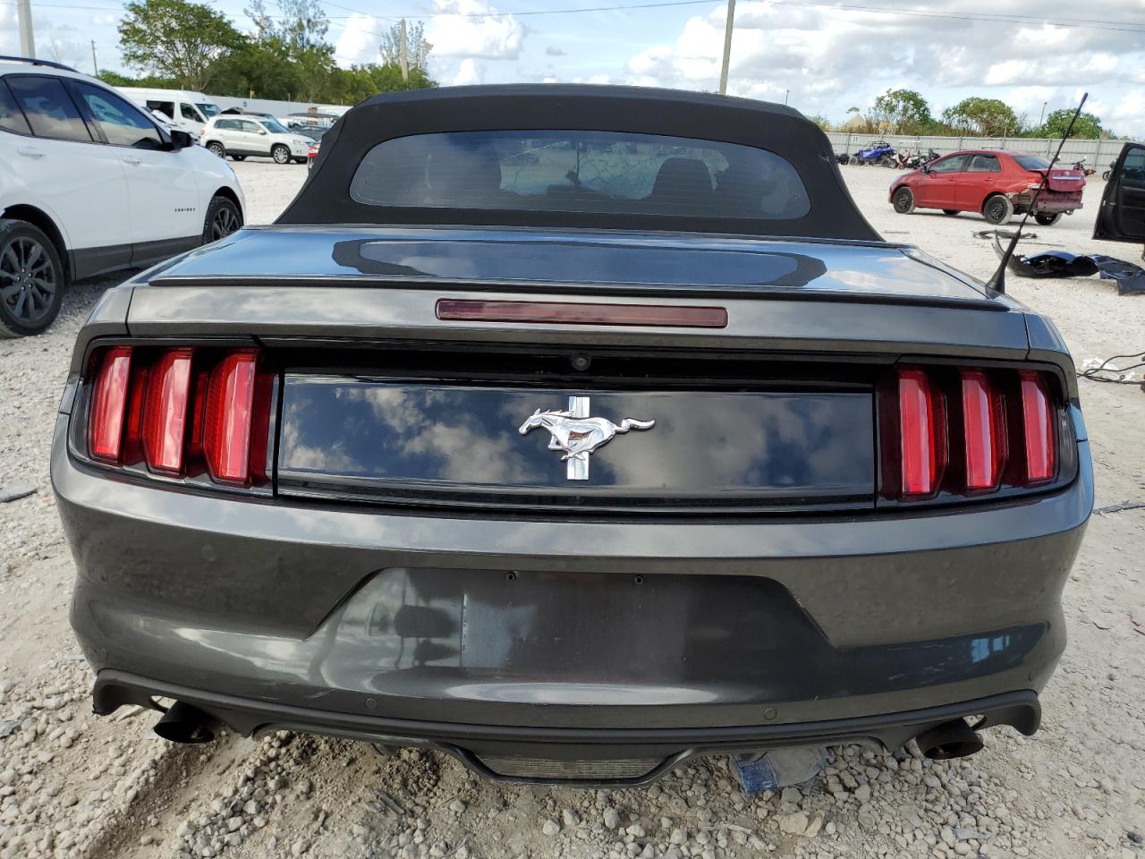 2015 Ford Mustang VIN: 1FATP8EM9F5370898 Lot: 70396414