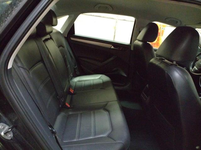 2015 VOLKSWAGEN PASSAT S - 1VWAS7A3XFC011625