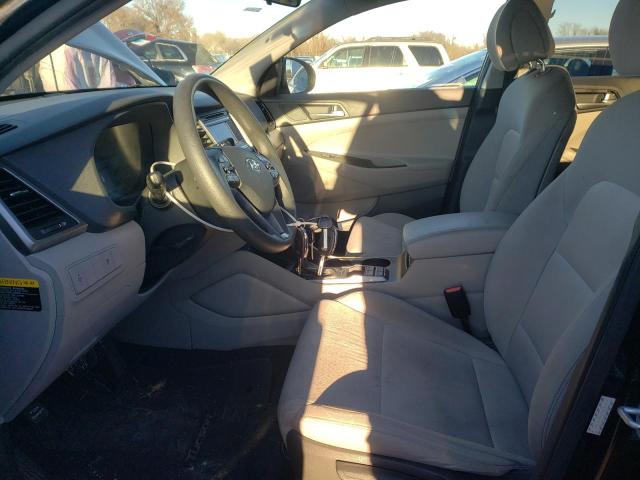 KM8J23A42HU285916 Hyundai TUCSON SE