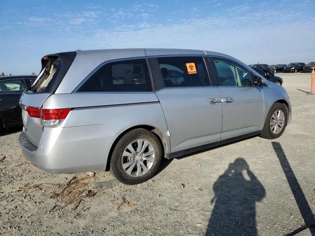 VIN 5FNRL5H60FB056499 2015 HONDA ODYSSEY no.3