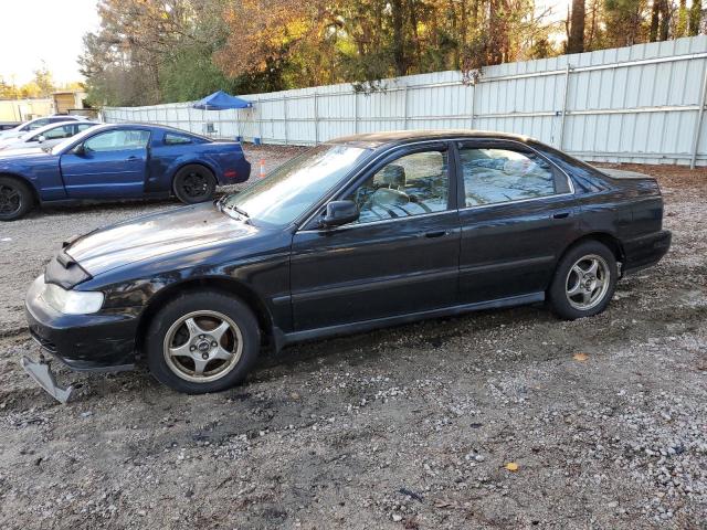 Salvage cars for sale from Copart Knightdale, NC: 1997 Honda Accord LX