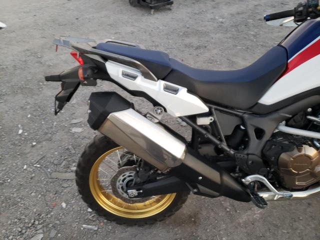 2017 HONDA CRF1000 JH2SD04G0HK001189