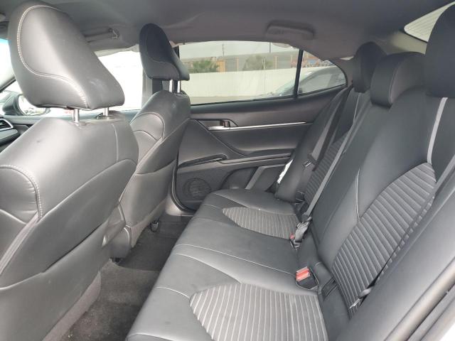 2018 TOYOTA CAMRY L - 4T1B11HK1JU015811