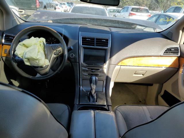 2LMDJ8JK8BBJ16321 Lincoln MKX