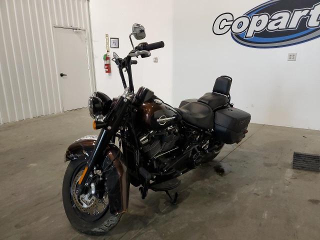 2019 HARLEY-DAVIDSON FLHCS 1HD1YBK22KB062111