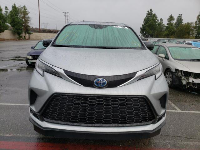 2021 TOYOTA SIENNA XSE 5TDXRKEC3MS052048