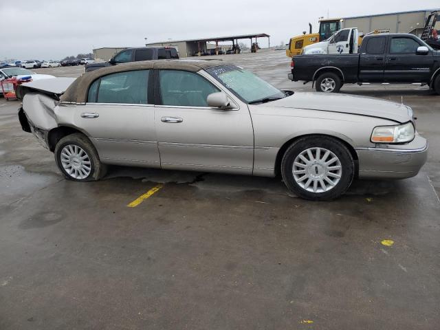 1LNHM82W23Y700613 Lincoln TOWNCAR
