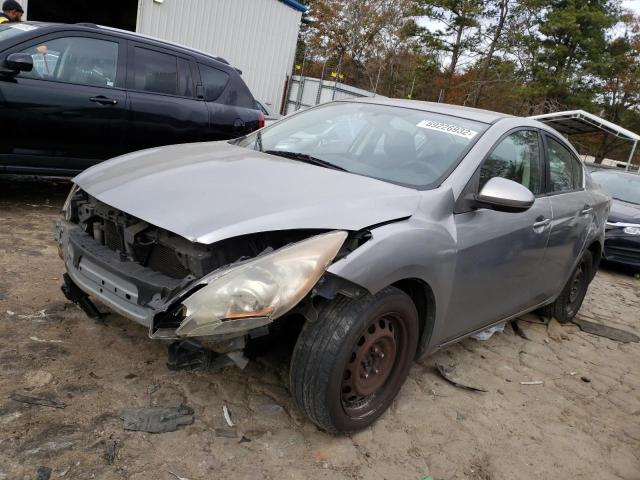 2013 Mazda Mazda3 i