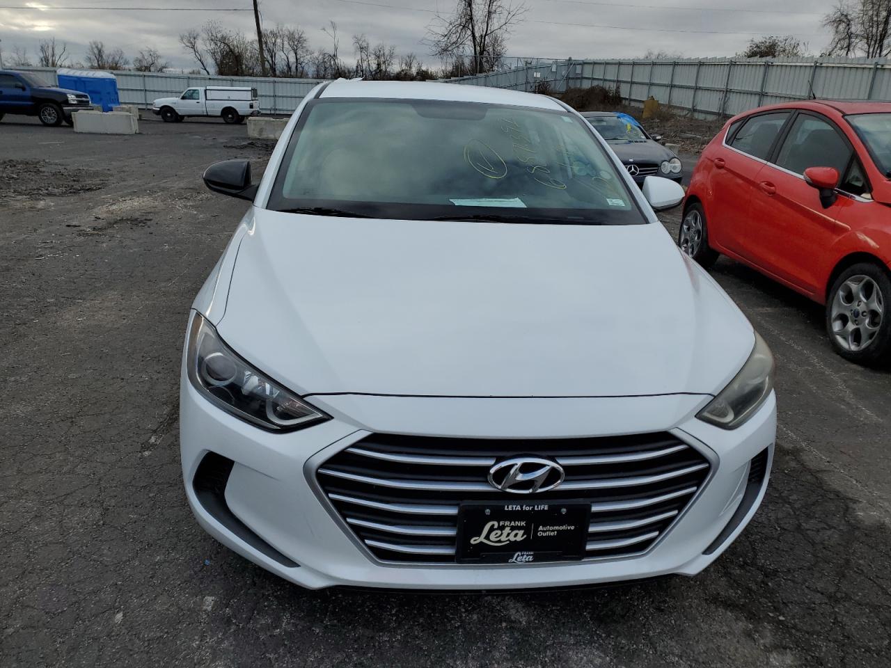 5NPD84LF0HH016764 2017 Hyundai Elantra Se