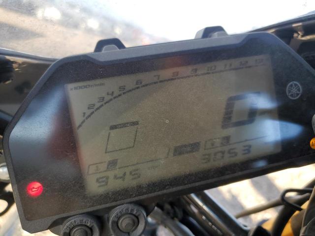2019 YAMAHA YZFR3 A - MH3RH18Y8KK002572