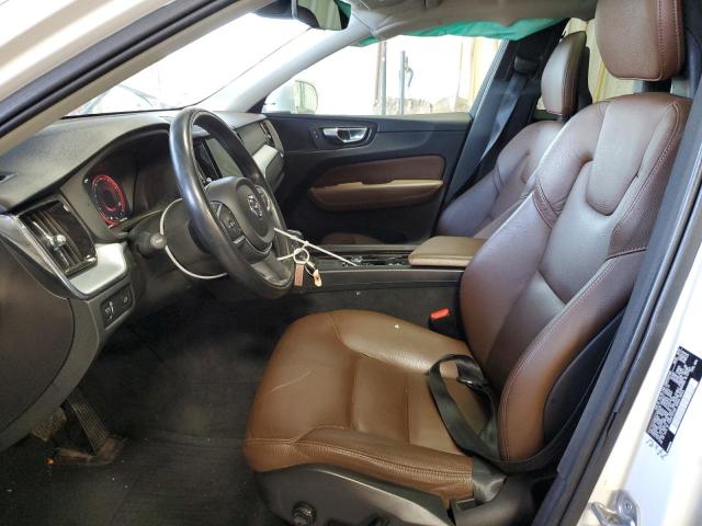2018 VOLVO XC60 T6 MO YV4A22RK3J1052410