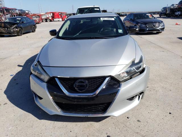1N4AA6AP9JC369025 Nissan Maxima 3.5s