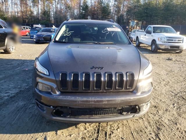 1C4PJLCB2JD561126 Jeep Cherokee Latitude