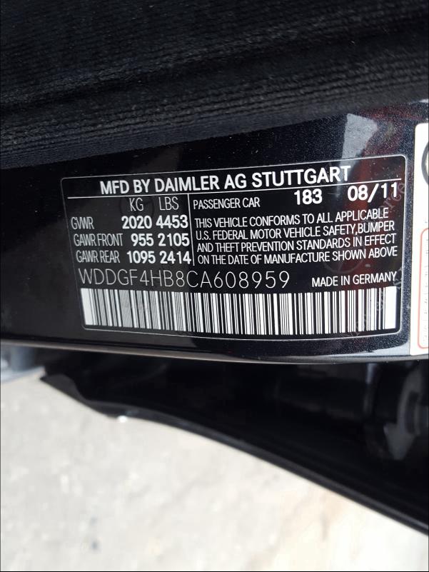 2012 MERCEDES-BENZ C 250 WDDGF4HB8CA608959