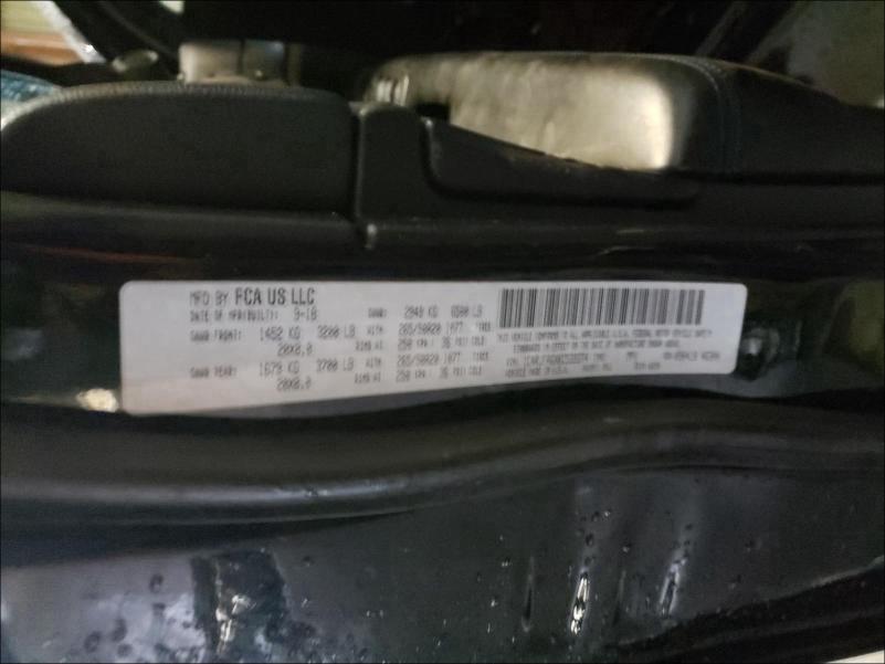 2019 JEEP GRAND CHER 1C4RJFAGXKC539374